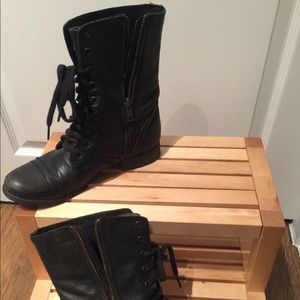 Steve Madden leather “Troopa” combat boots